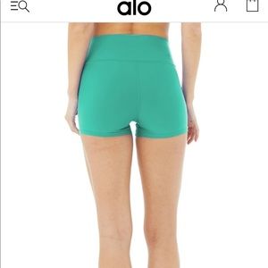 Alo High-rise airlift shorts
